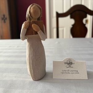 Willow Tree 'Love of Learning' Figurine